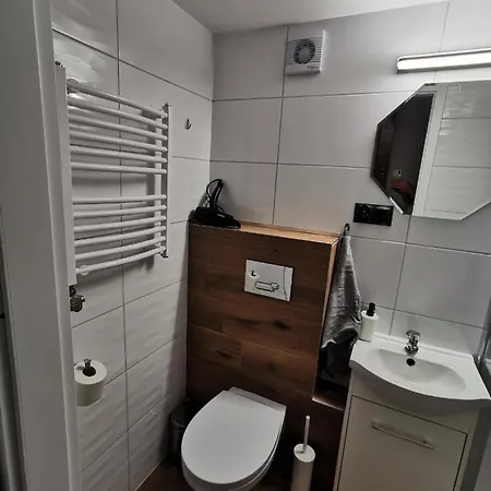 منزل للإقامة Pod Baranami Zator Przeciszow