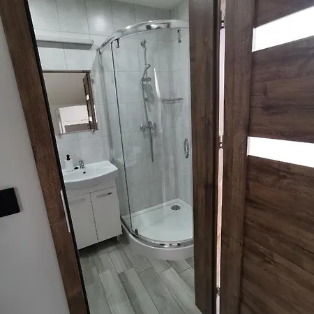 Pod Baranami Zator منزل للإقامة Przeciszow